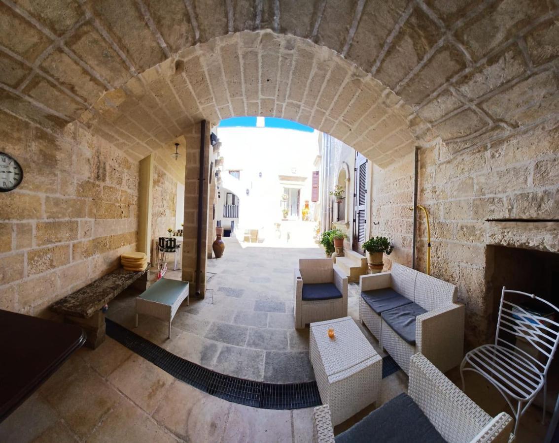 Palazzo Mellacqua Castiglione d'Otranto Luaran gambar