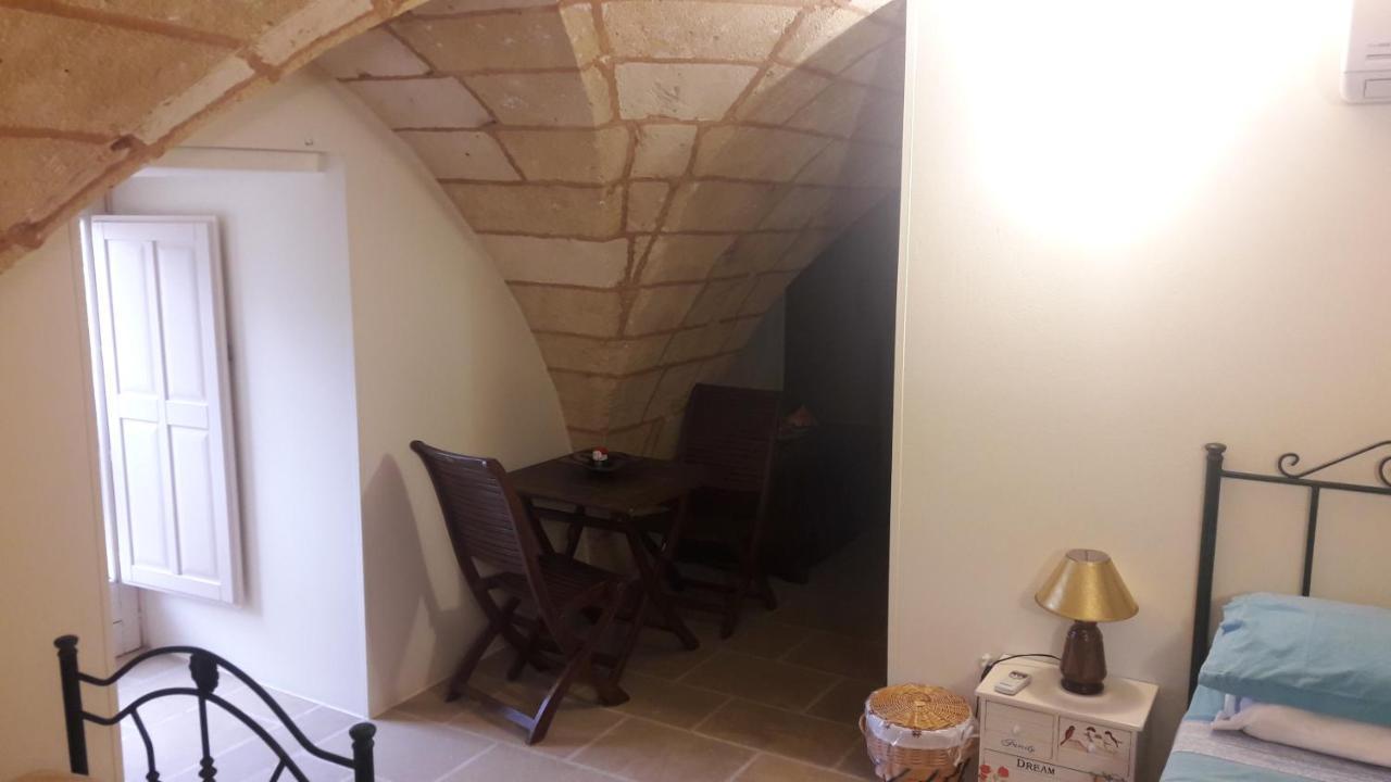 Palazzo Mellacqua Castiglione d'Otranto Luaran gambar